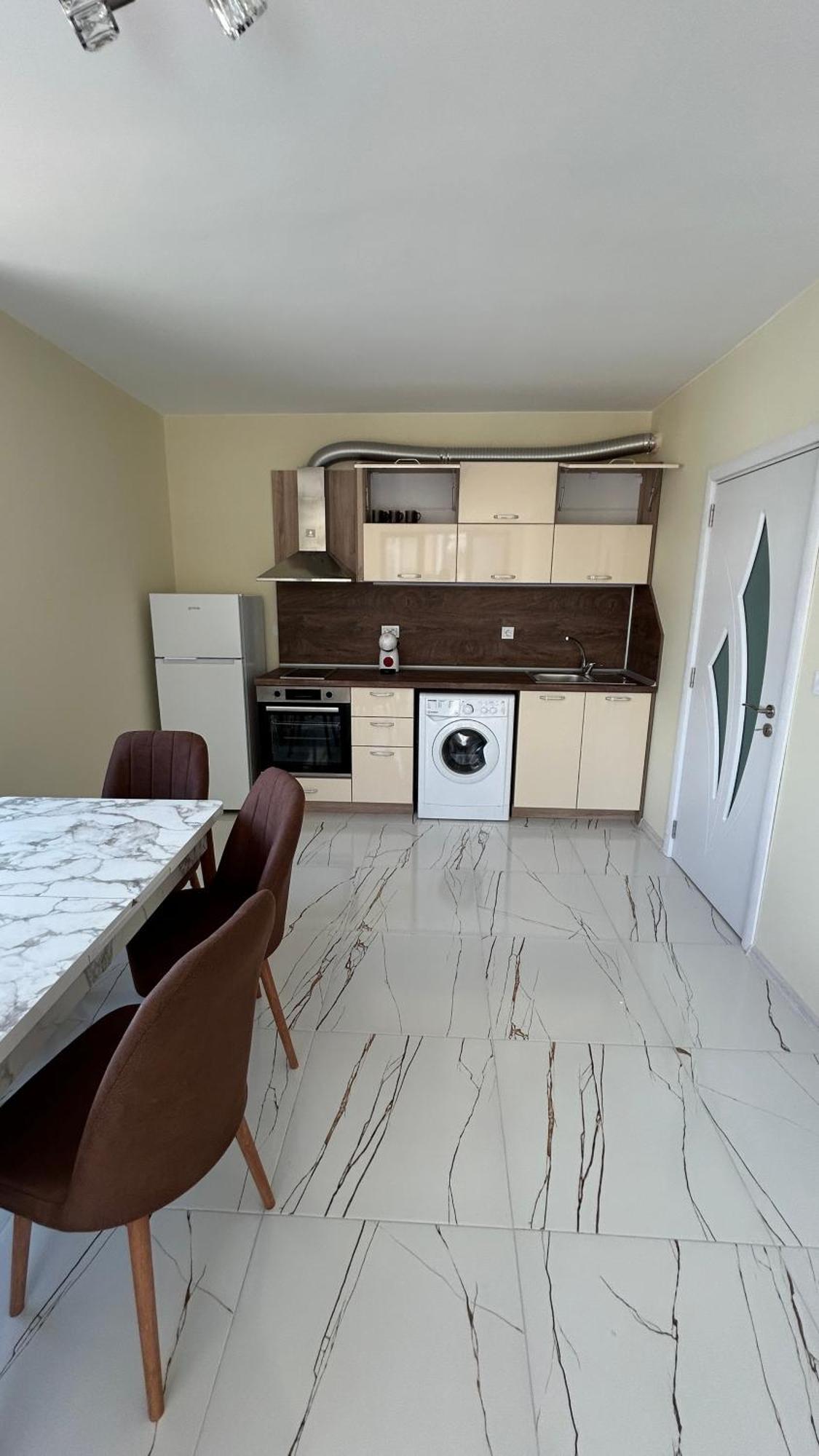Zigrabay Lovely Appartments Primorsko Bagian luar foto